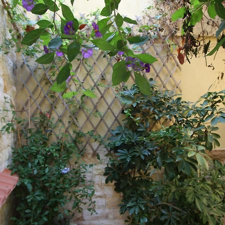 Rhodes City Sofia Pension מראה חיצוני תמונה