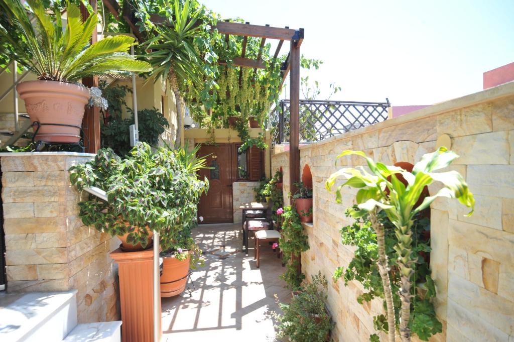 Rhodes City Sofia Pension מראה חיצוני תמונה
